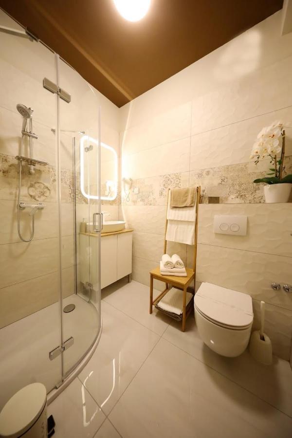 Residence Antiqua Rooms Bibinje Eksteriør bilde