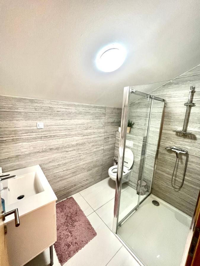 Residence Antiqua Rooms Bibinje Eksteriør bilde