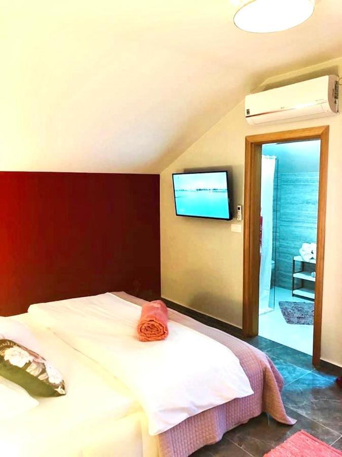 Residence Antiqua Rooms Bibinje Eksteriør bilde